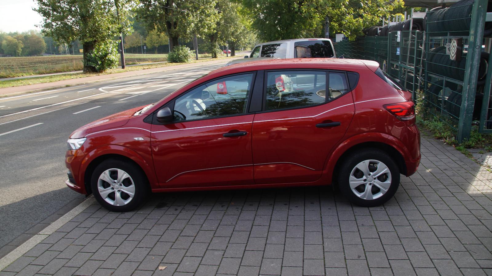 Dacia Sandero III Essential  SZ1