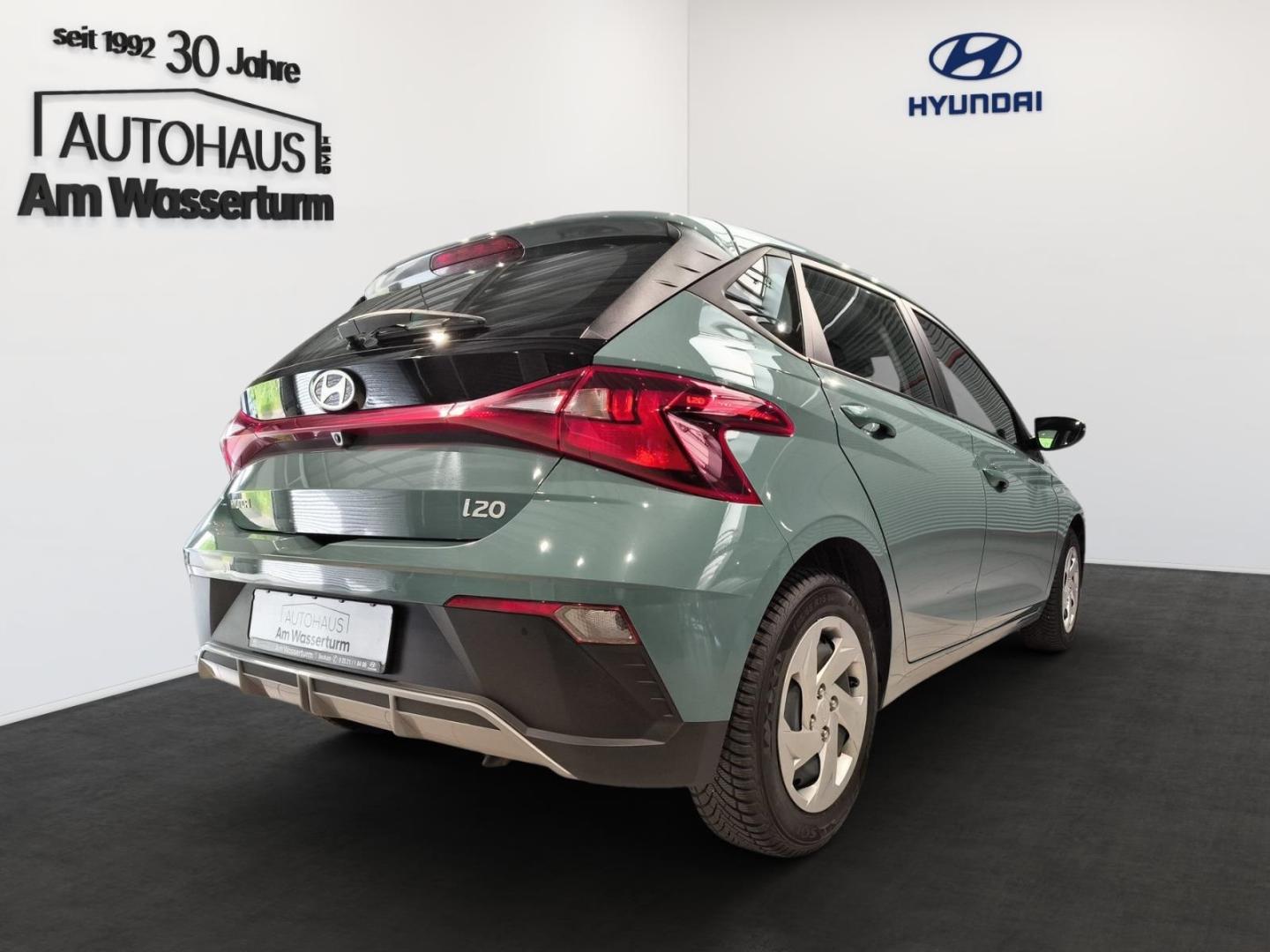 Hyundai i20 Select NAVI KAMERA Allwetterreifen