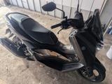 Yamaha NMAX 125 TECH MAX - Yamaha NMAX 125 Tech MAX