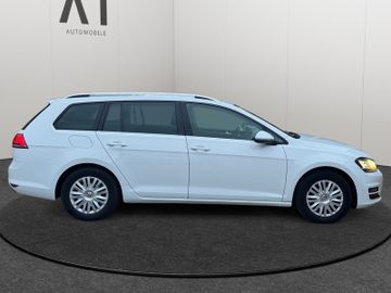 Volkswagen Golf - 6