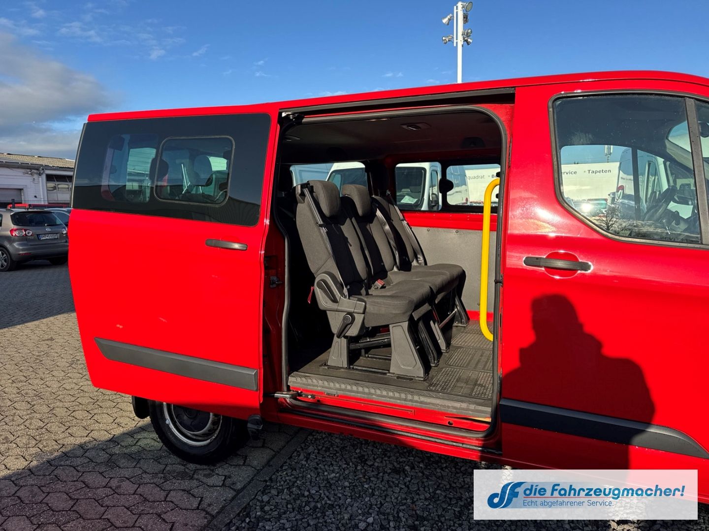 Fahrzeugabbildung Ford Transit Custom Tourneo 300 L1 *2547 *EXPORT