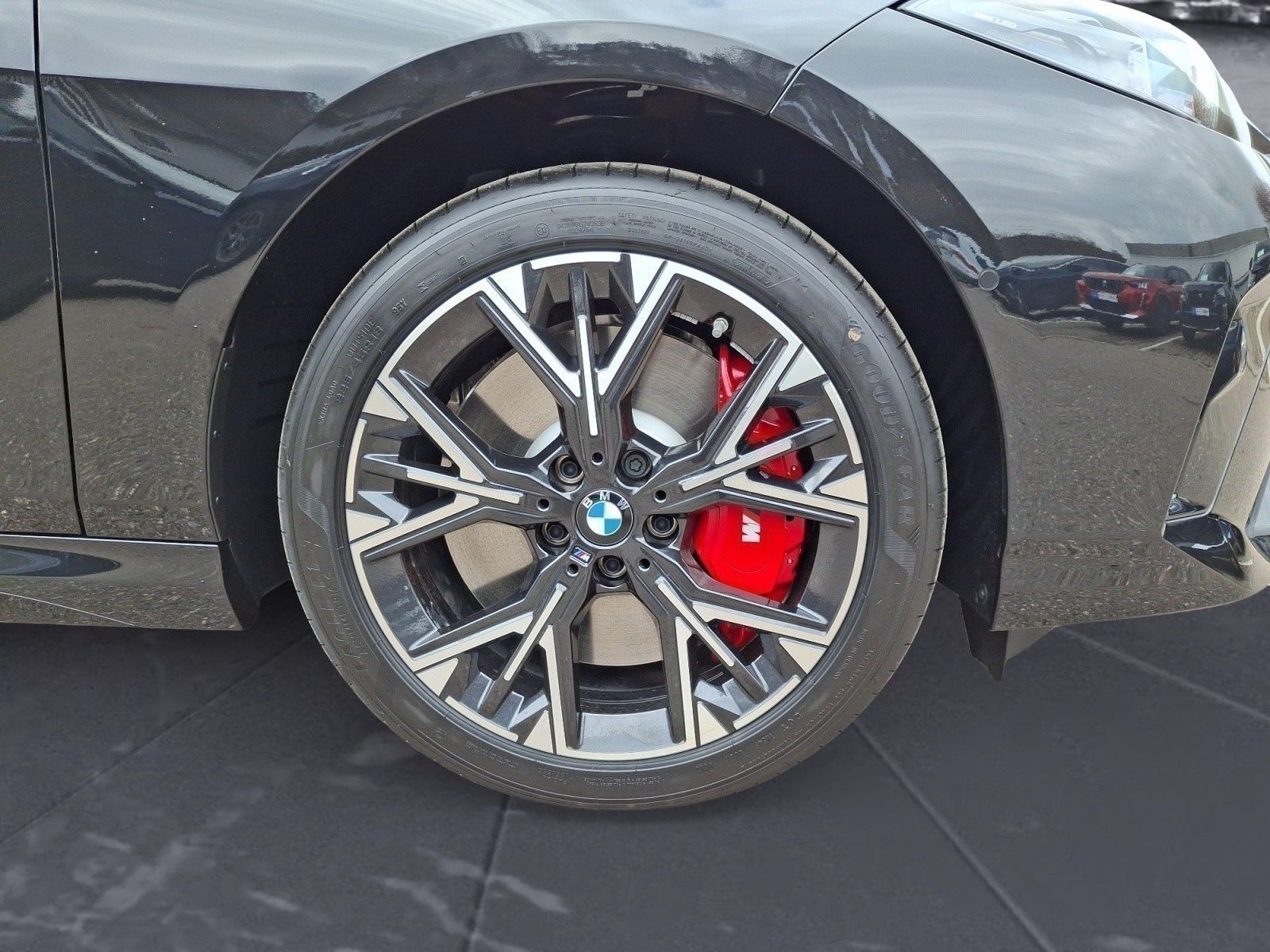 BMW 223 Gran Coupé - Bild 12