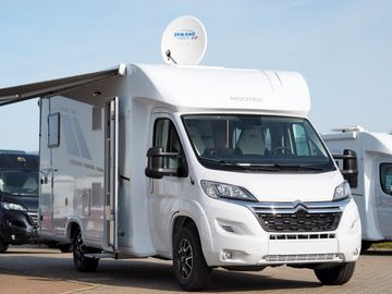 Bild 2 Mooveo TEI 70 EB 140 L-Sitzgruppe Pioneer 9"