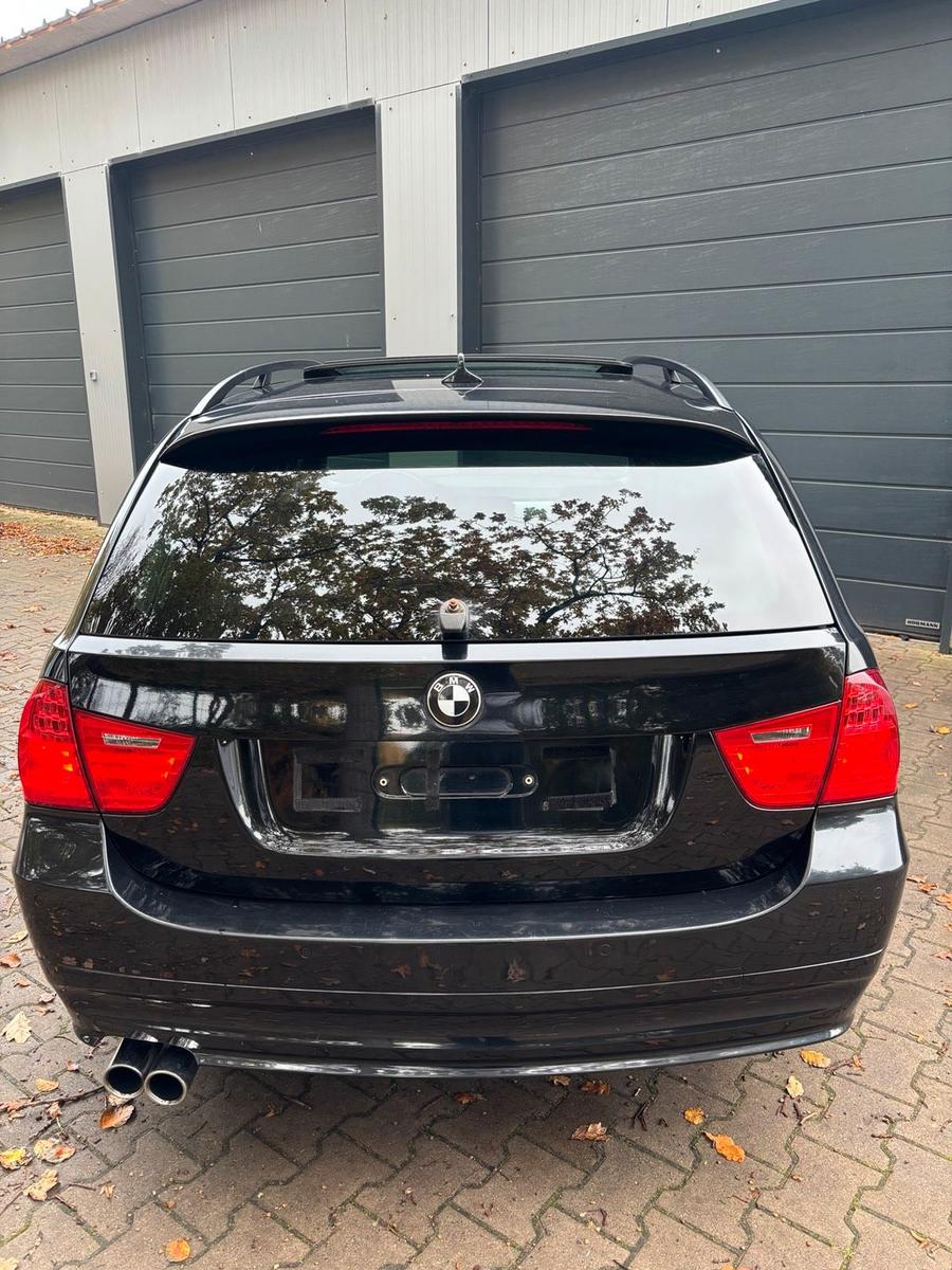 BMW 330 2006 — photo 10