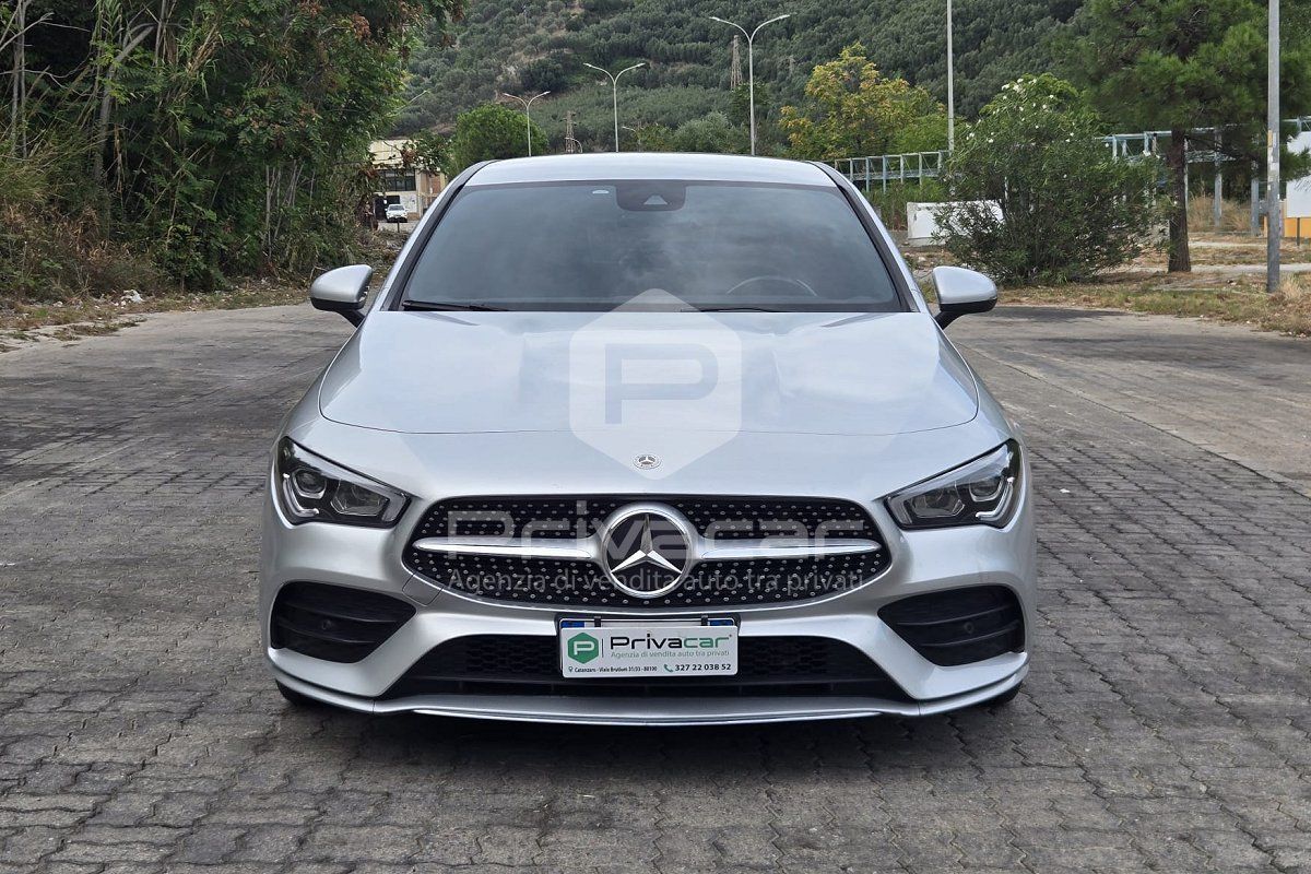 Mercedes-Benz MERCEDES CLA 200 d Automatic Premium imagem 2