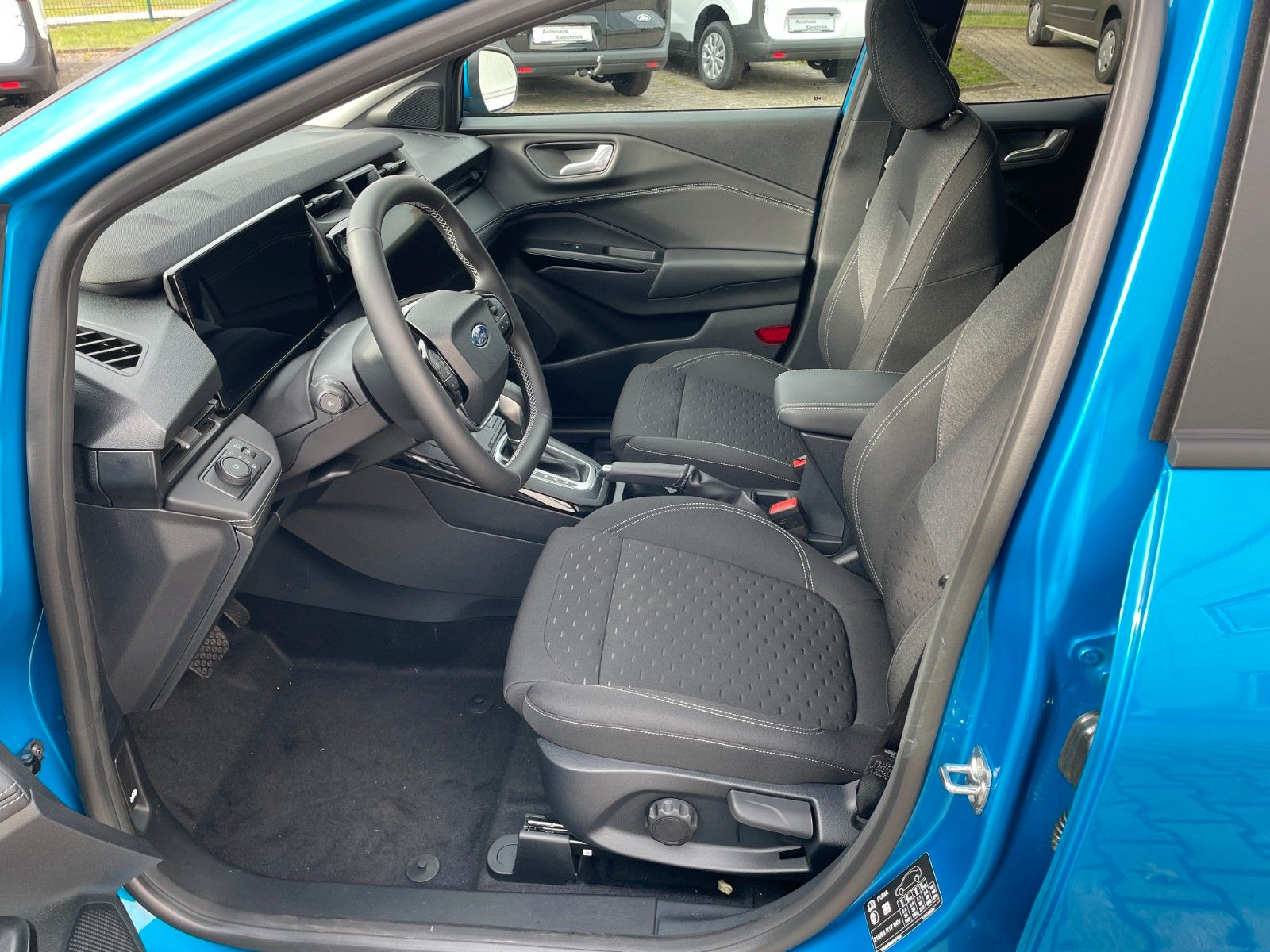 Fahrzeugabbildung Ford Puma Titanium
