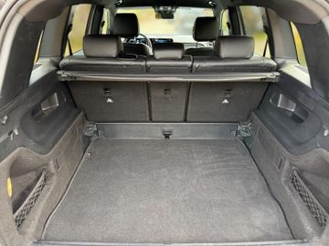 Mercedes GLB 180 - 9