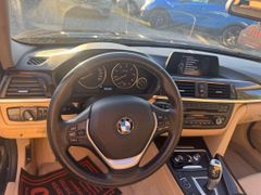 Fahrzeugabbildung BMW 320 320 d Sport HAGELDELLEN PANO LEDER NAVI