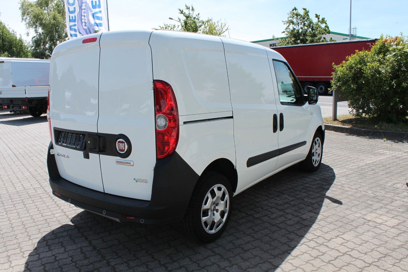 Fahrzeugabbildung Fiat Doblo Kawa L1H1 120PS Erdgas + Benzin Nottank