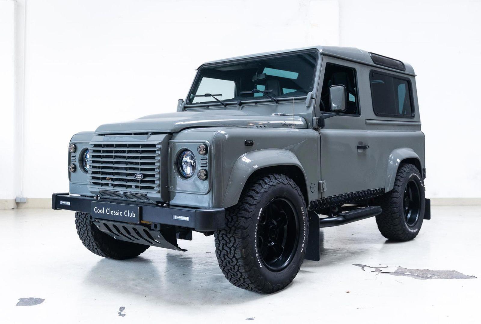 Land Rover Defender 90 - Fully Custom - Nardo Grey - Twiste