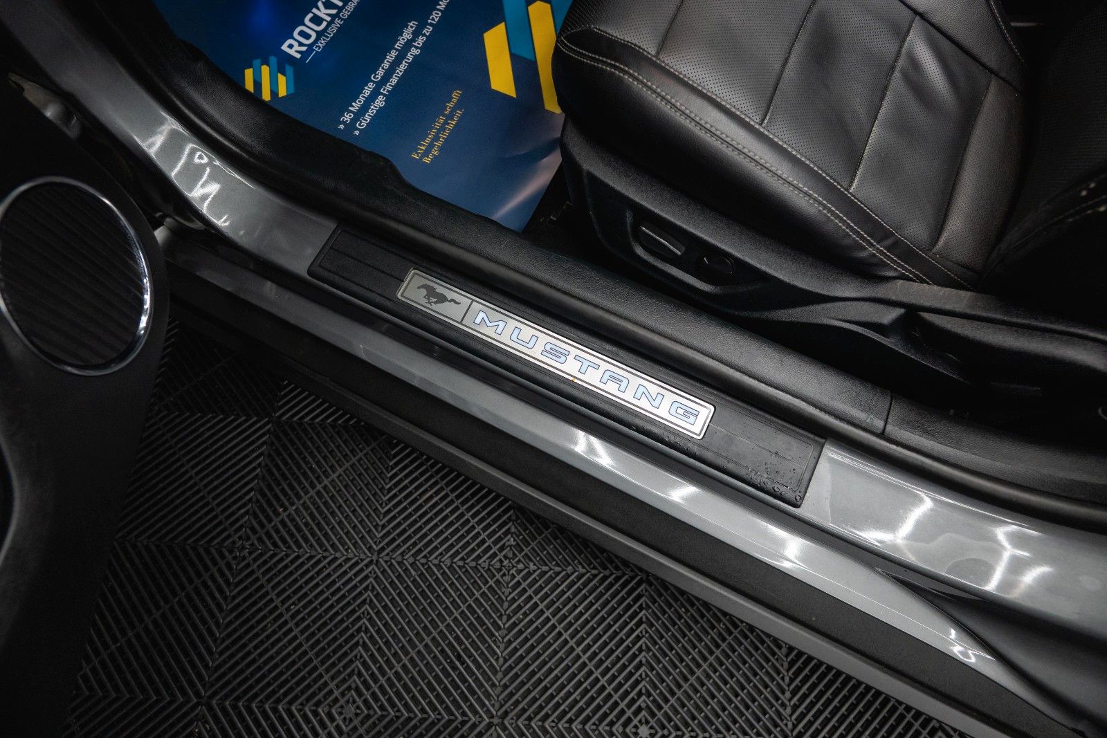 Fahrzeugabbildung Ford Mustang Shelby GT 500 5.0 V8 PREMIUM Performance