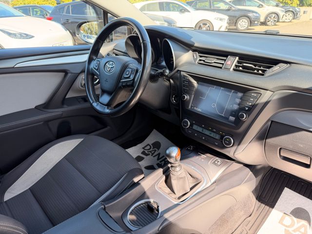 Toyota Avensis Touring Sports Business Edition