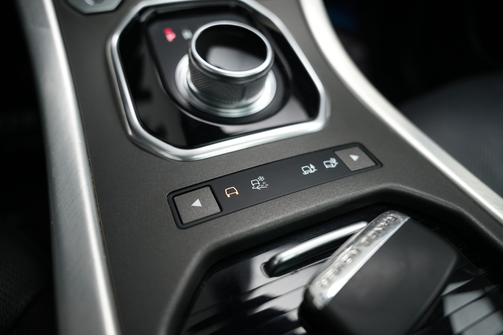 Fahrzeugabbildung Land Rover Range Rover Evoque SE Dynamic *Panorama*Kamera