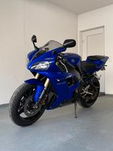 Yamaha YZF-R1 (RN09)