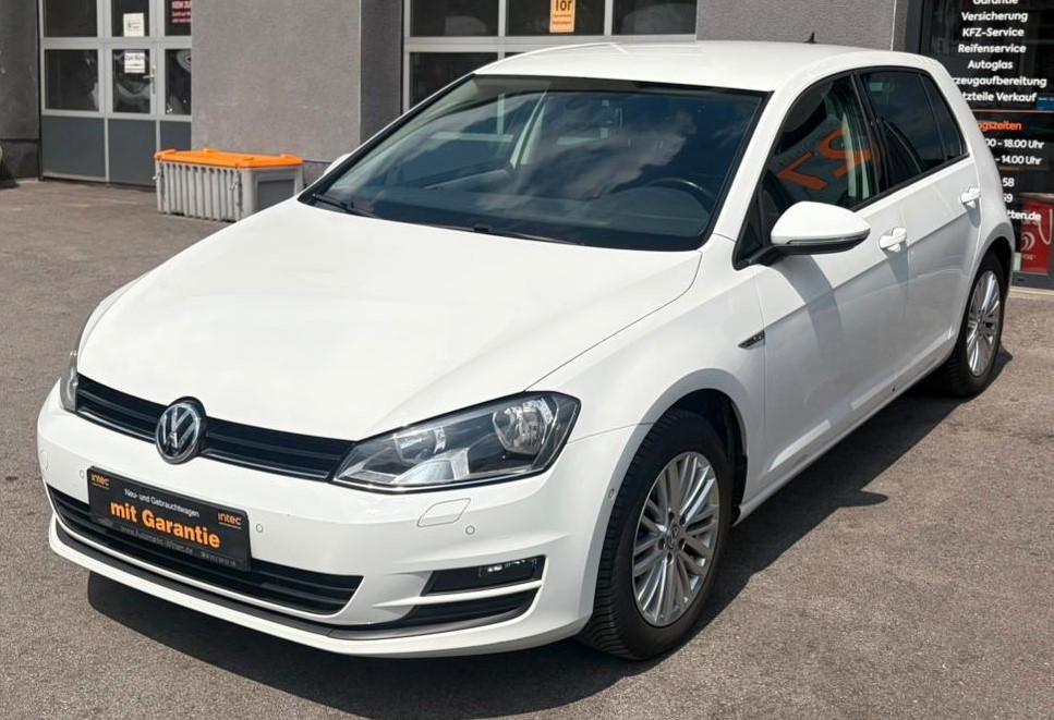 Volkswagen Golf VII Lim. Cup BMT NAVI*PDC*SHZ*Euro6*TOP