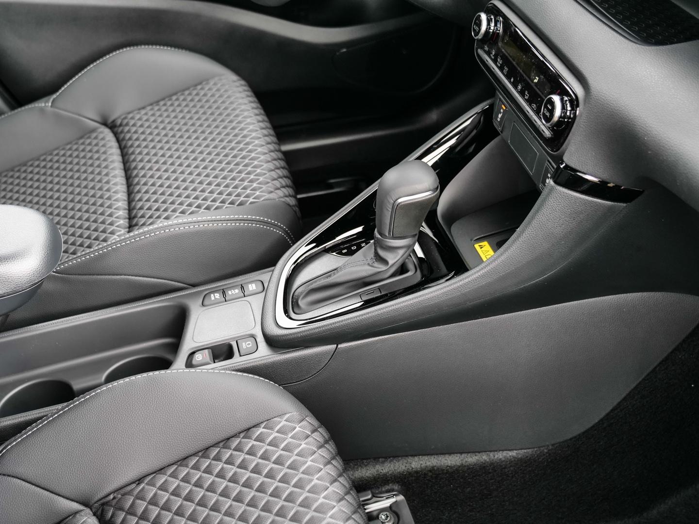 Mazda 2 Hybrid Homura 1.5L VVT-i 116 PS e-CVT FWD LEDE