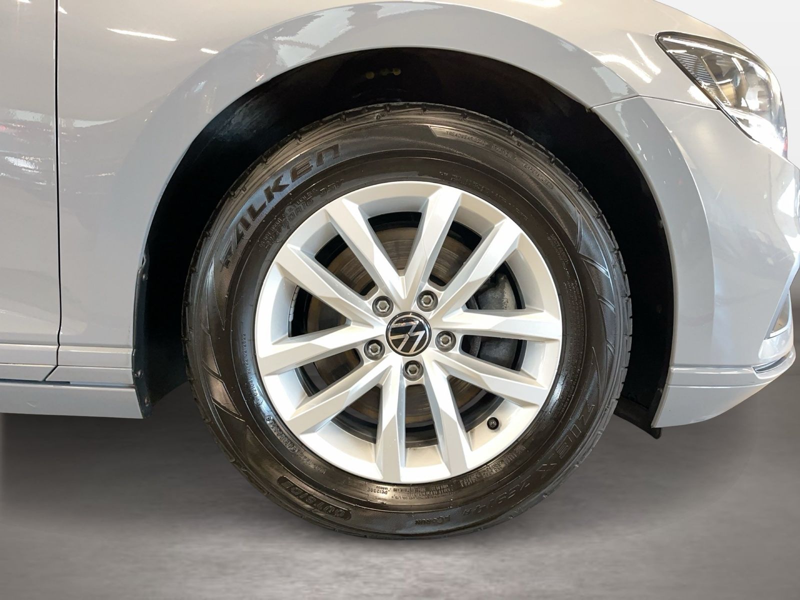 Volkswagen Passat Variant - Bild 6