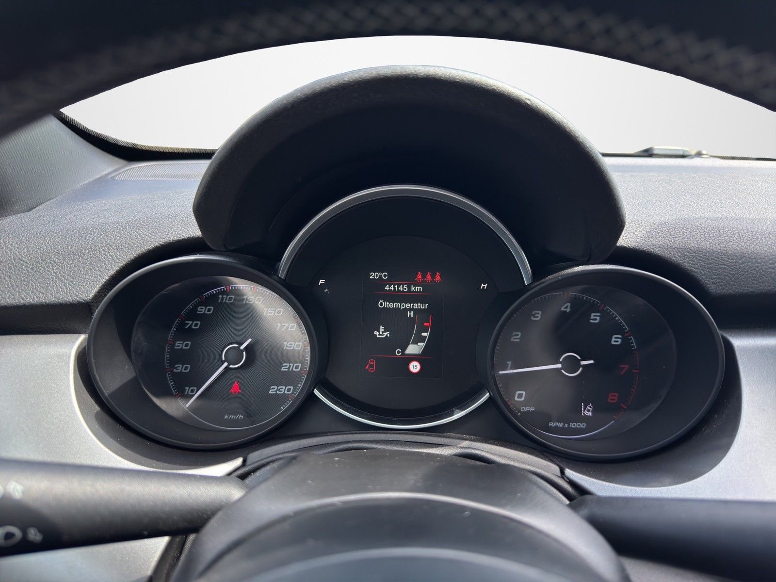FIAT 500X 1.0 GSE Sport KLIMAAUTOMATIK / SITZHEIZUNG - Image 12