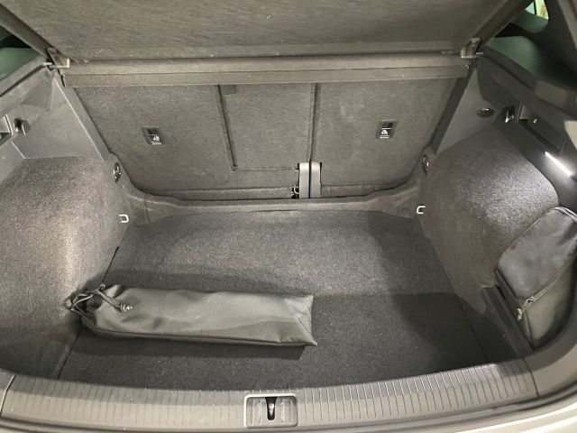 Tiguan R-Line 1.5 TSI DSG AHK+NAVI+KAMERA