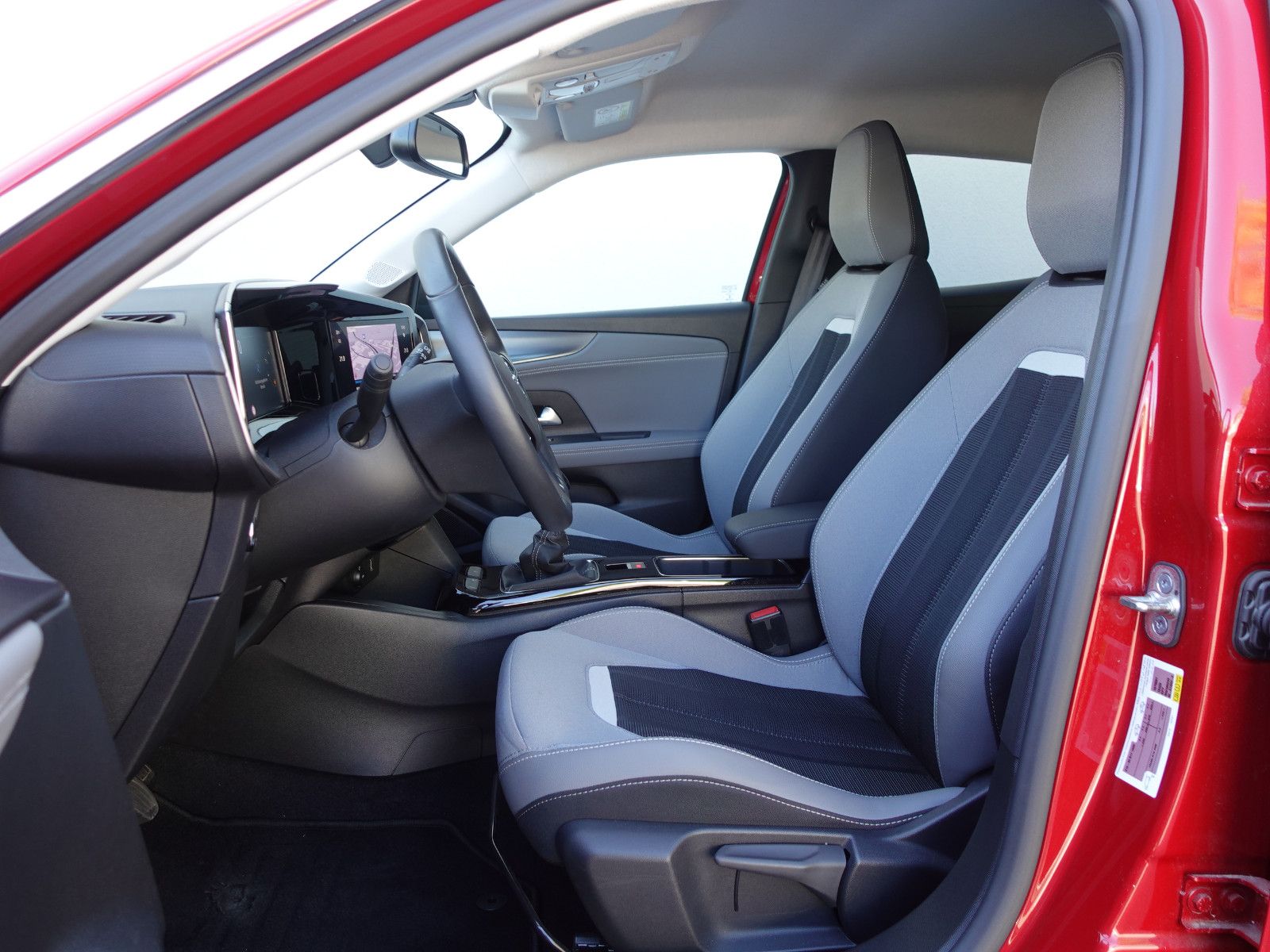 Fahrzeugabbildung Opel Mokka 1.2 Turbo Elegance Sitzh.,PDC,Kamera,Navi
