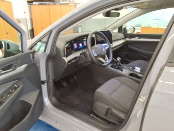 Volkswagen Golf - Bild 5