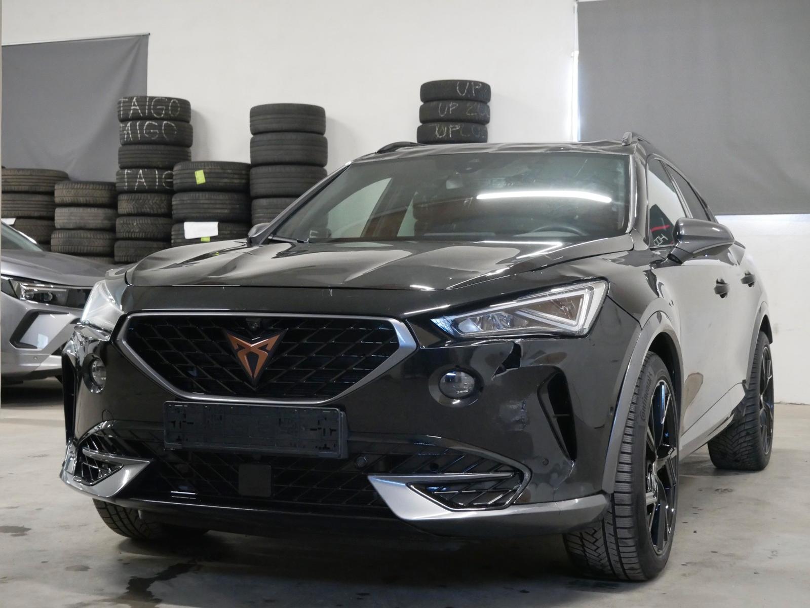 Cupra Formentor VZ 4Drive 360°K PANO TOTW AMBI ACC NAV