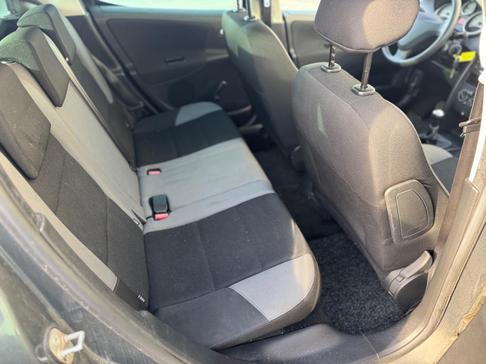 Peugeot 207 2009 — photo 14