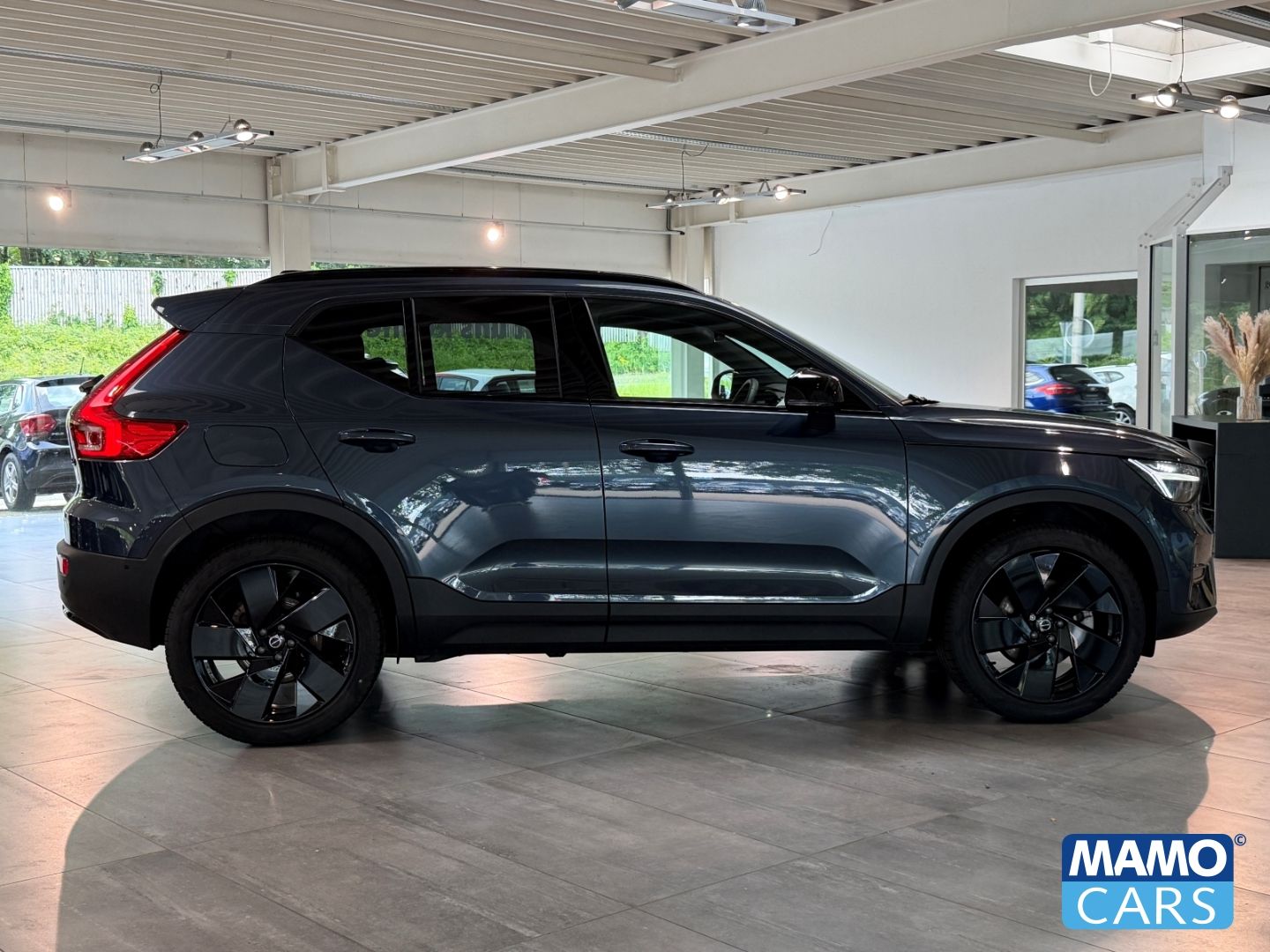 Volvo XC40 B4 Plus Black Edition ACC/BLIS/360°/H&K/STH foto 6