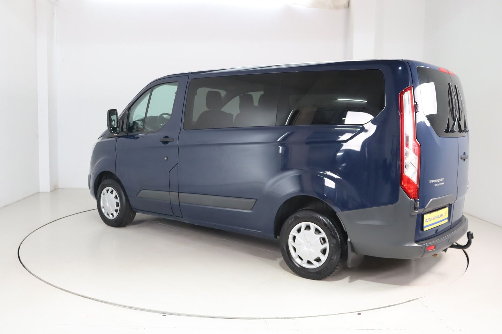 Fahrzeugabbildung Ford Transit Custom Kombi 310 L1 H1 Trend 2.0 EcoBlue