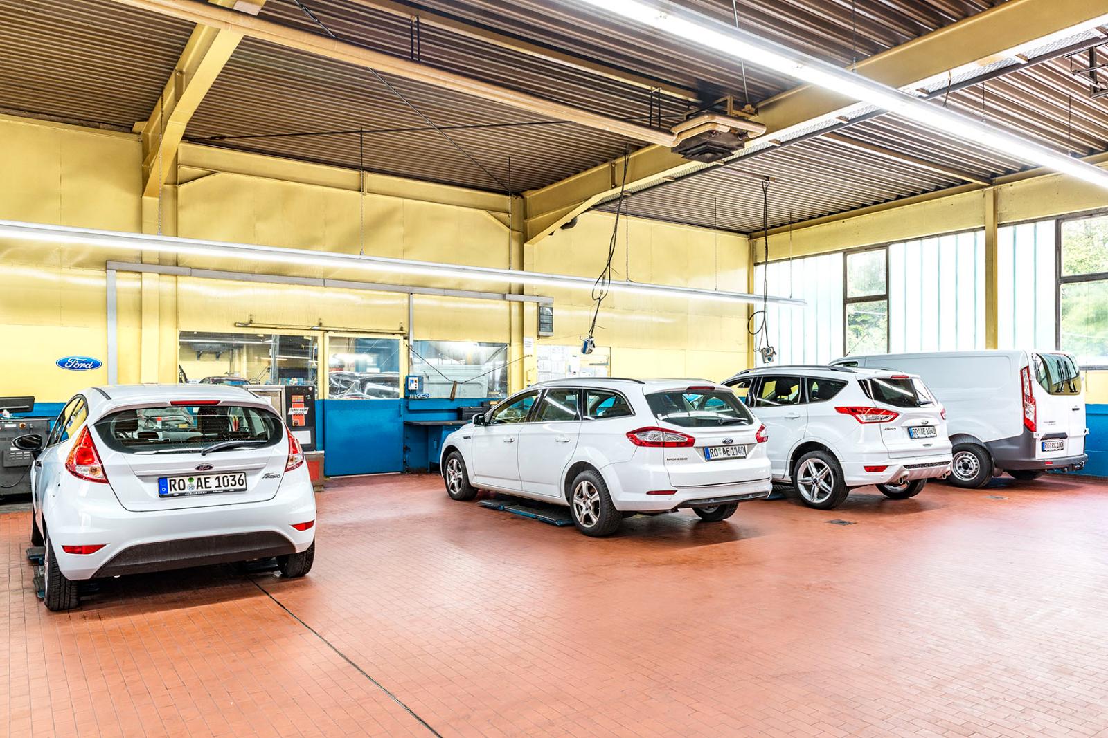 showroom-image-bottom