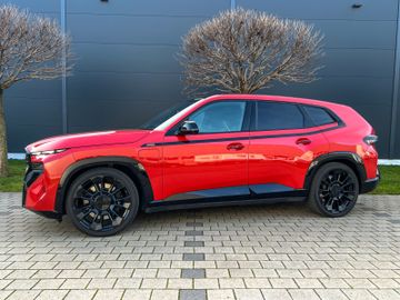 BMW XM - 1