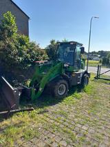 Andere Radlader Erster 12