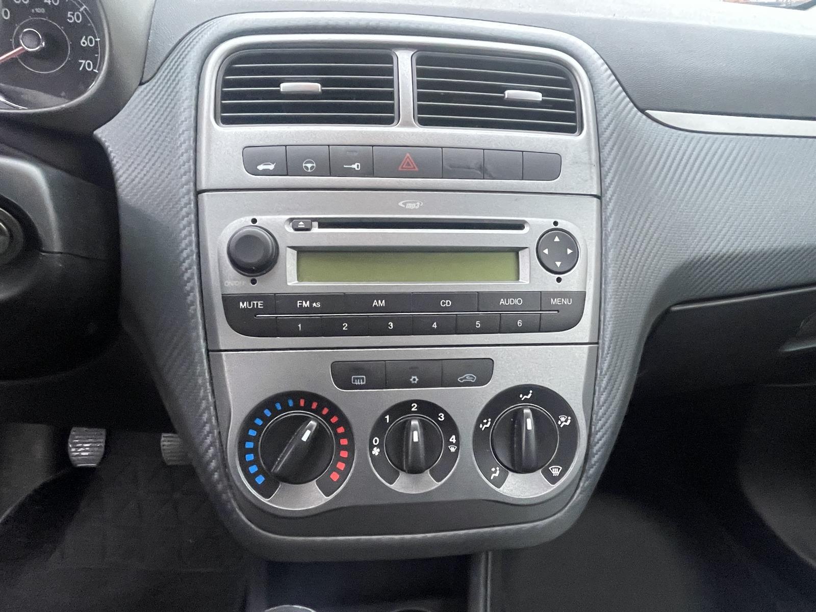 Fiat Grande Punto 1.4 8V Dynamic *2.Hand,Klima,Alwett