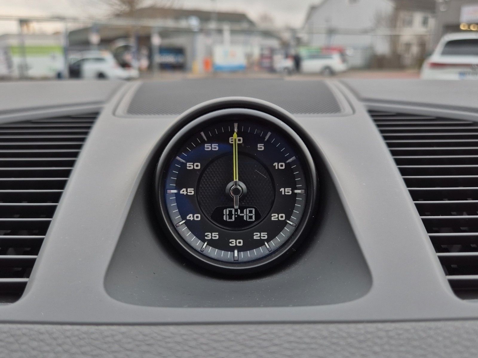 Fahrzeugabbildung Porsche CAYENNE COUPE PANO BOSE KAM 21" SPORTCHRONO