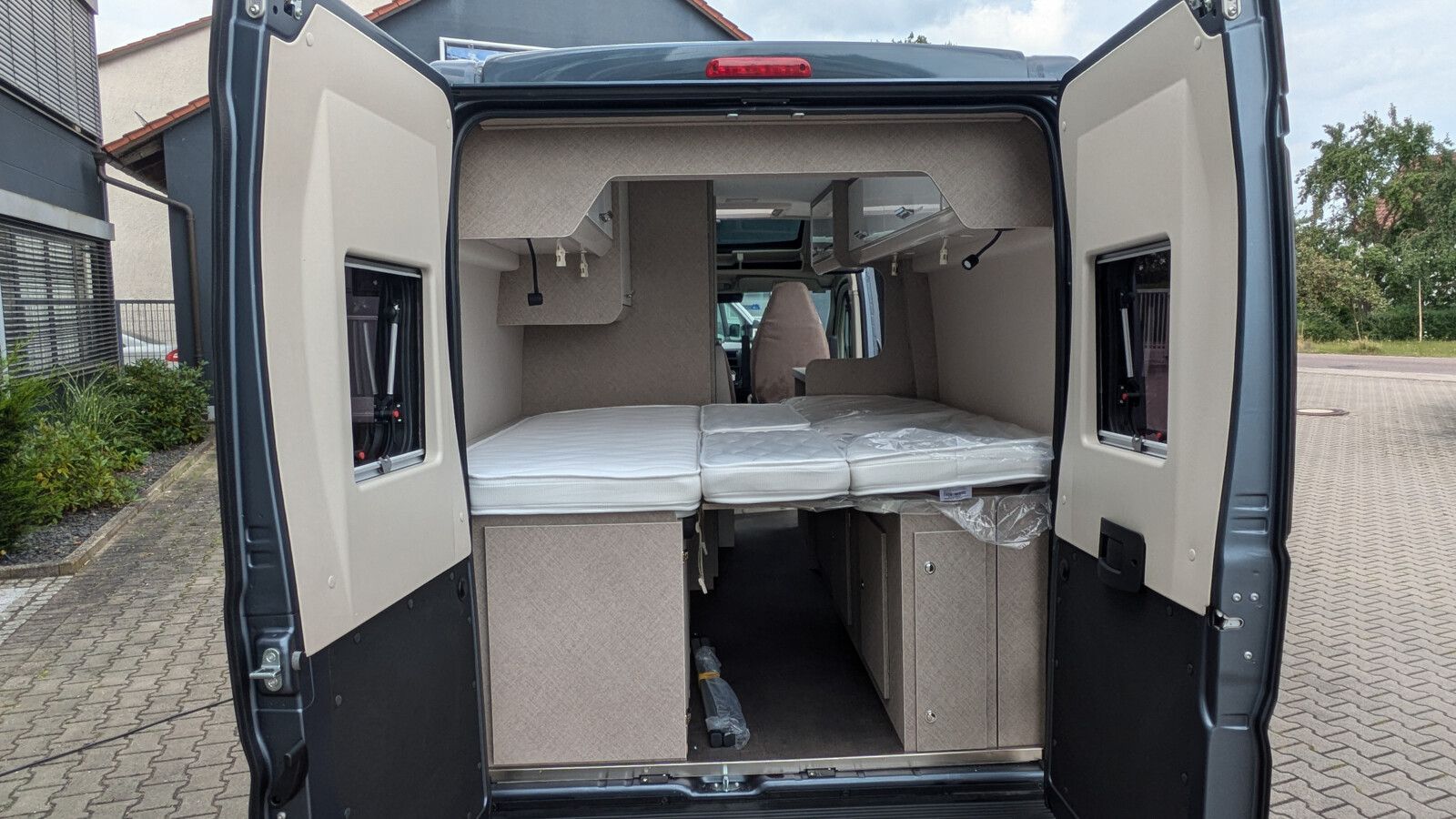 Fahrzeugabbildung Karmann Davis Lifestyle DA 600 LS Dachfenster+Automatik