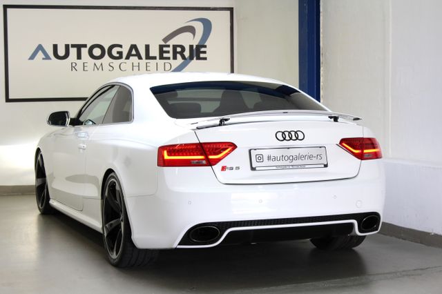 Audi RS5 4.2 FSI qu.*DEUTSCH*AUDI S-HEFT*ASG SOUND*