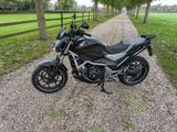 Honda NC 750 S  DCT, Topzustand, viel Zubehör RC88 - HONDA NC750S DCT