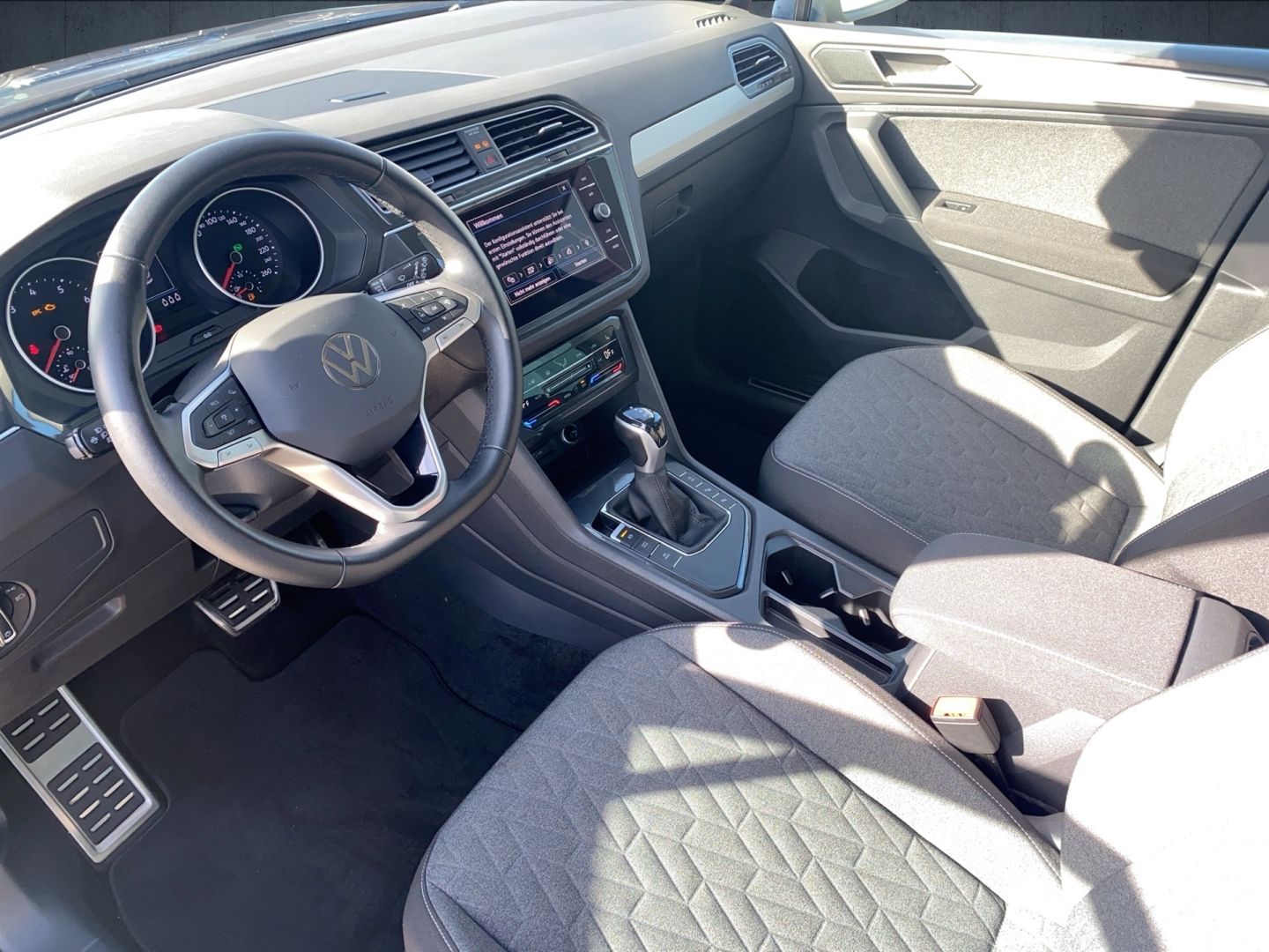 Volkswagen Tiguan - Bild 10