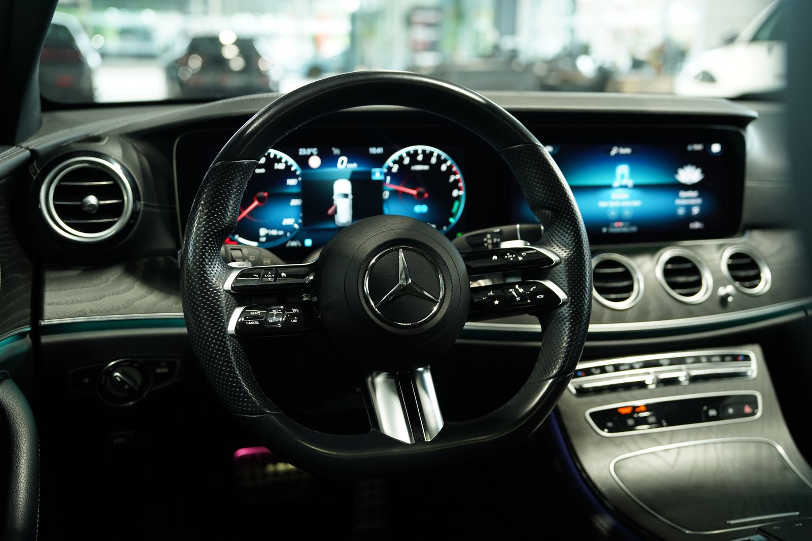 Mercedes Benz E 300