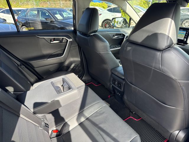 Toyota RAV 4 Hybrid 4×2 Lounge