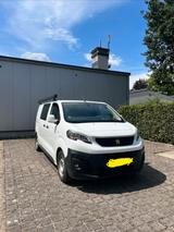 Peugeot Expert + Thule Markise - Peugeot Expert aus 2018