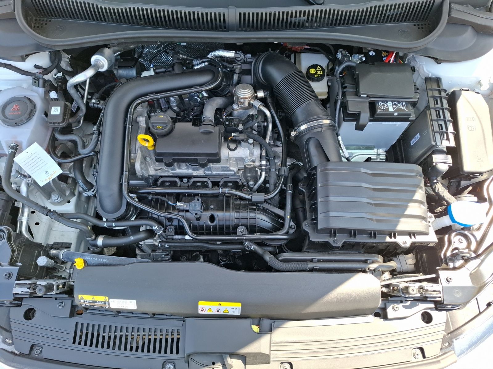 Fahrzeugabbildung Volkswagen Polo TSI Style DSG Matrix Navi AID ACC RFK SH LM