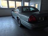 Ford Crown Victoria LX - Ford Crown Benziner Gebrauchtwagen