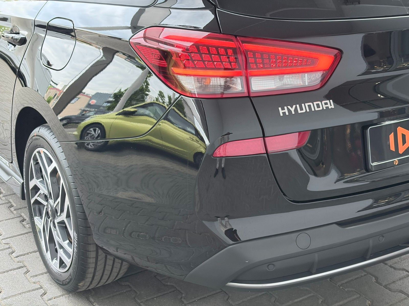 Fahrzeugabbildung Hyundai i30 cw 1.6 T-GDI N Line Kamera,LED,Navi,SHZ,PDC