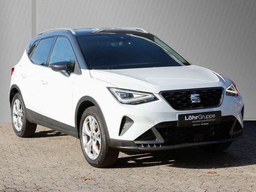 Seat Arona 1.0 TSI DSG FR AHK, Sitzheizung, Einparkhi imagem 3