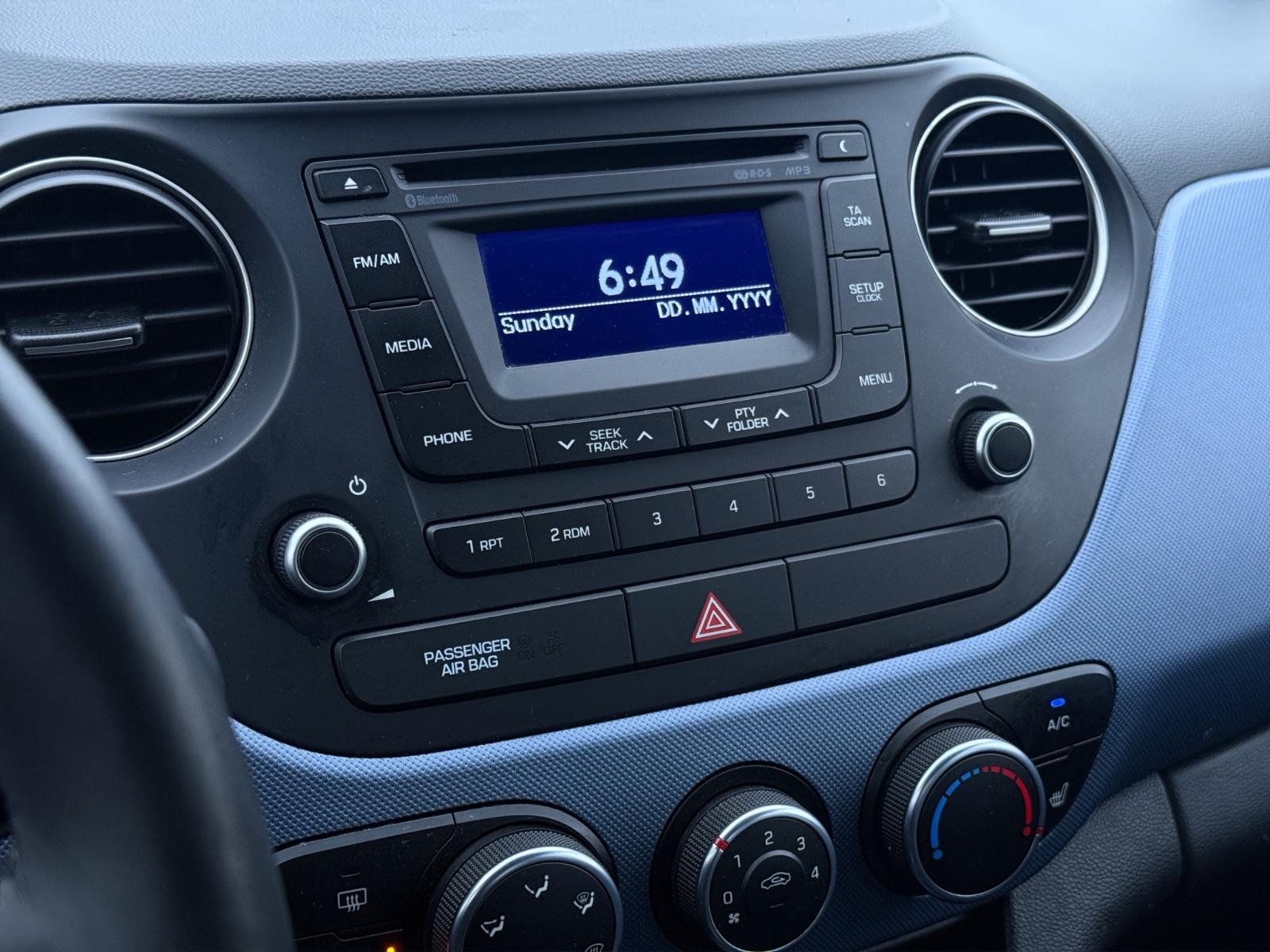 Hyundai i10I SZH I TempI BT I Service NEU I Garantie