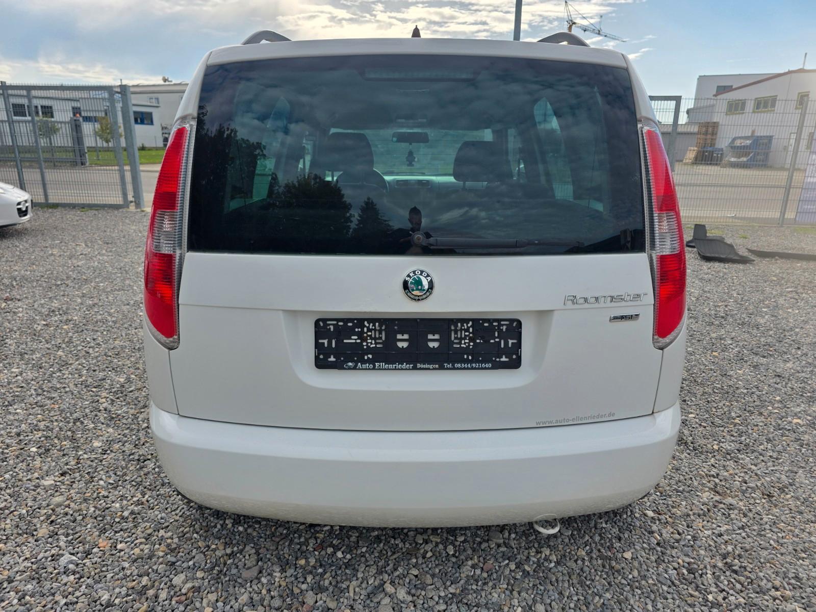 Skoda Roomster 2013 — photo 6