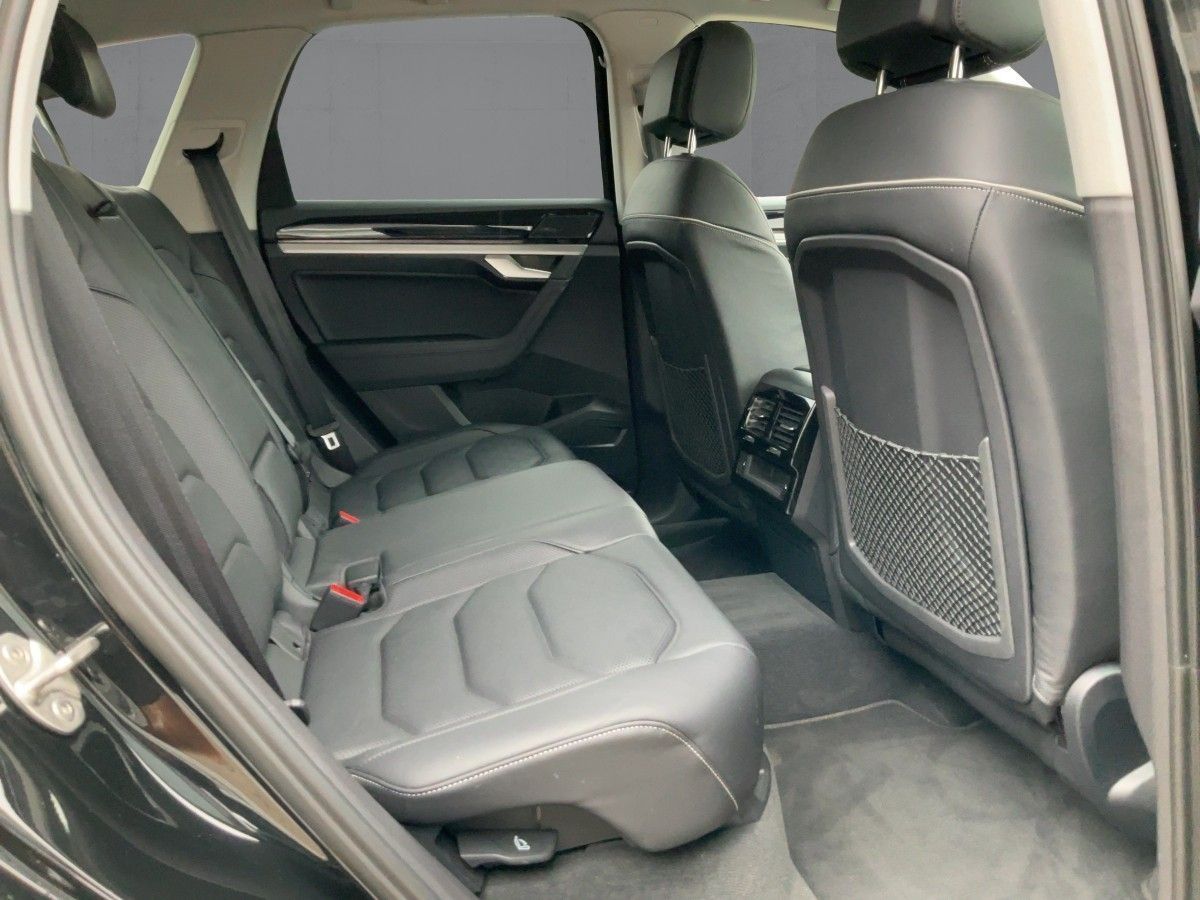 Volkswagen Touareg - Bild 13