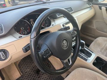 Volkswagen Passat Variant - 5