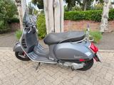 Vespa GTS 300 - Vespa Motorräder in Ludwigshafen
